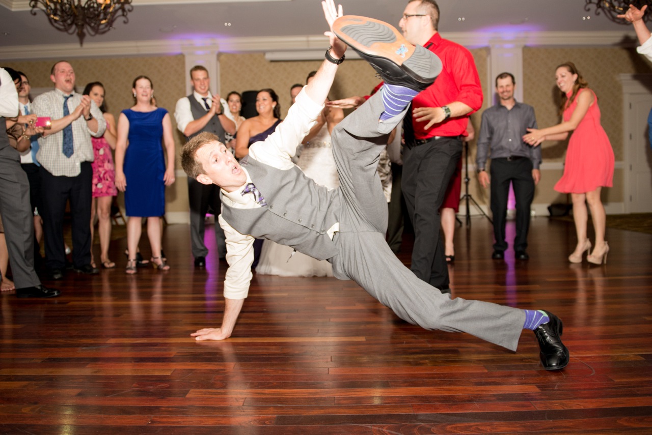 angela and kyle 39 s rivercrest golf club wedding cutting wedding reception songs playlist
